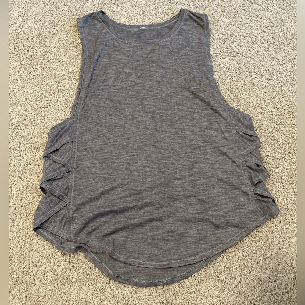 Lululemon Var-City Lattice Open Side Tank